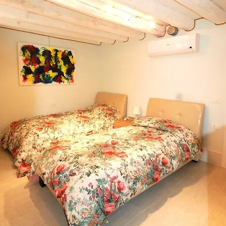 Apartment Romantic *