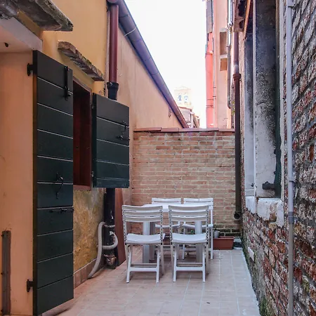 Romantic Apartment