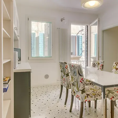 Romantic Apartment Venice